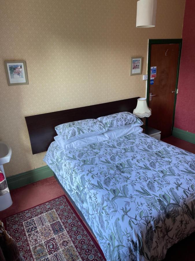Chimneys Guest House Blackburn  Dış mekan fotoğraf