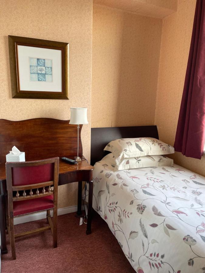 Chimneys Guest House Blackburn  Dış mekan fotoğraf