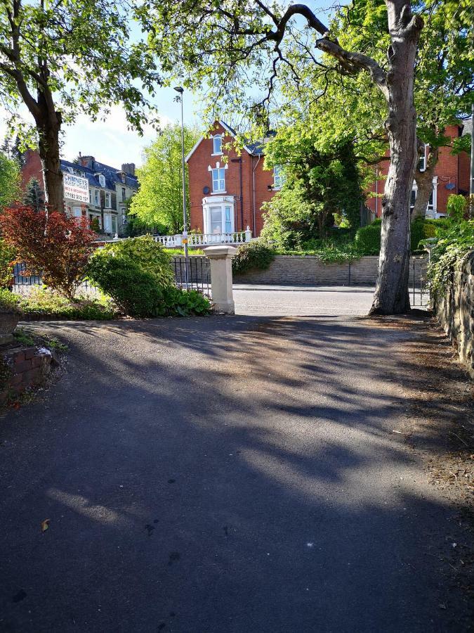 Chimneys Guest House Blackburn  Dış mekan fotoğraf